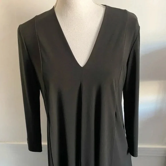 Joseph Ribkoff • NWT Solid Black Handkerchief Hem Tunic Blouse